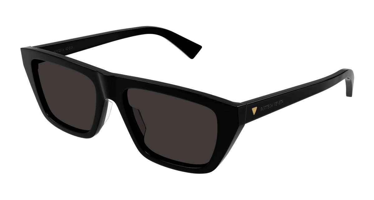 Black (001) / 54