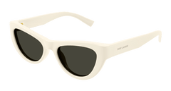 Ivory (008)