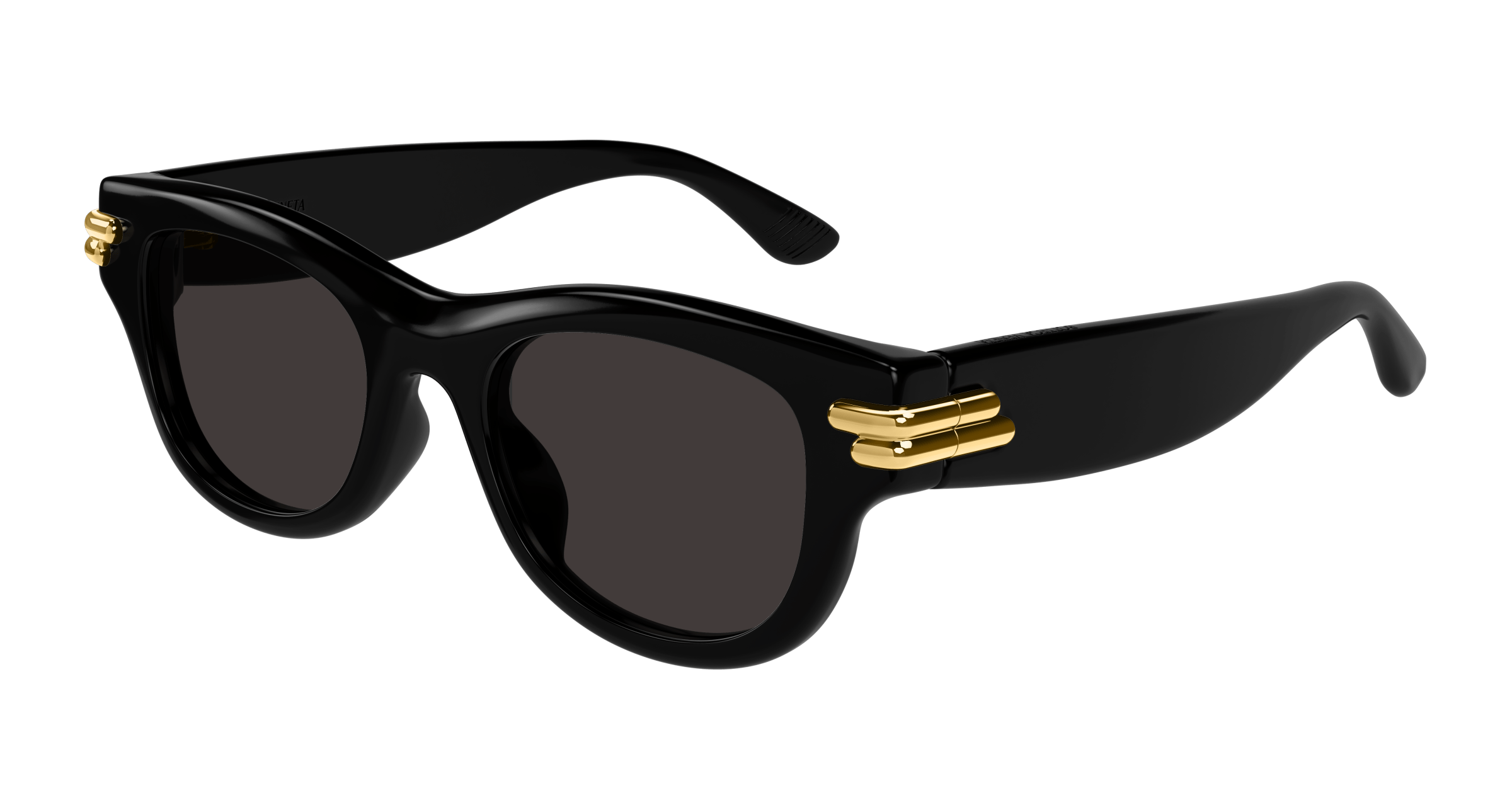 Black (001)
