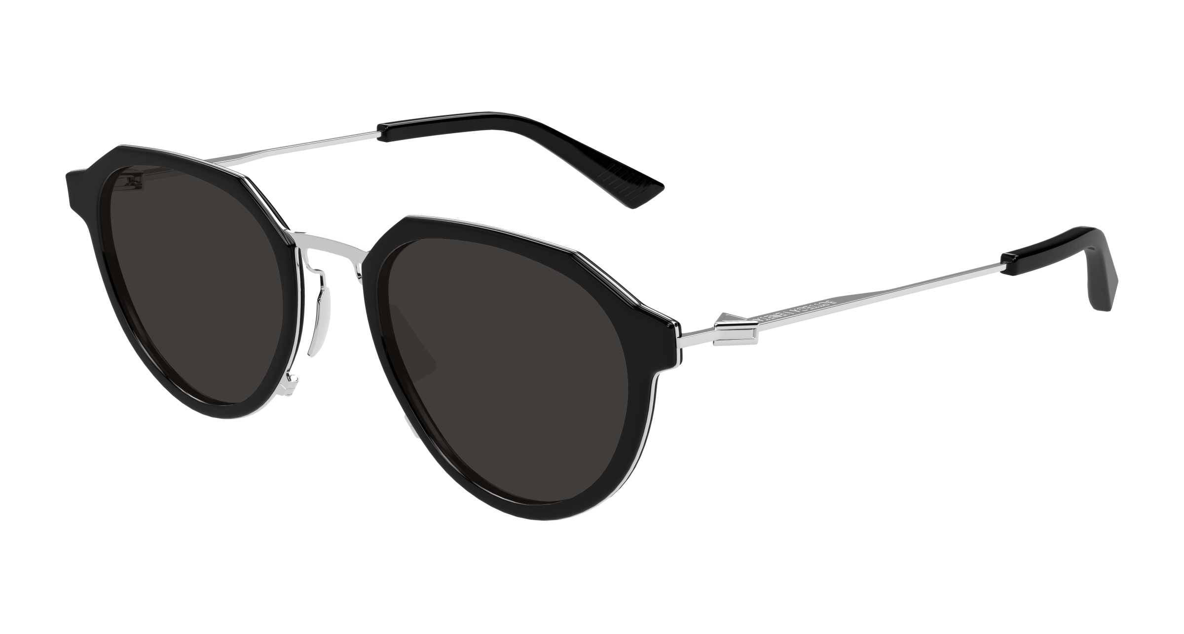 Black (001) / 50