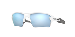 918882 (White)